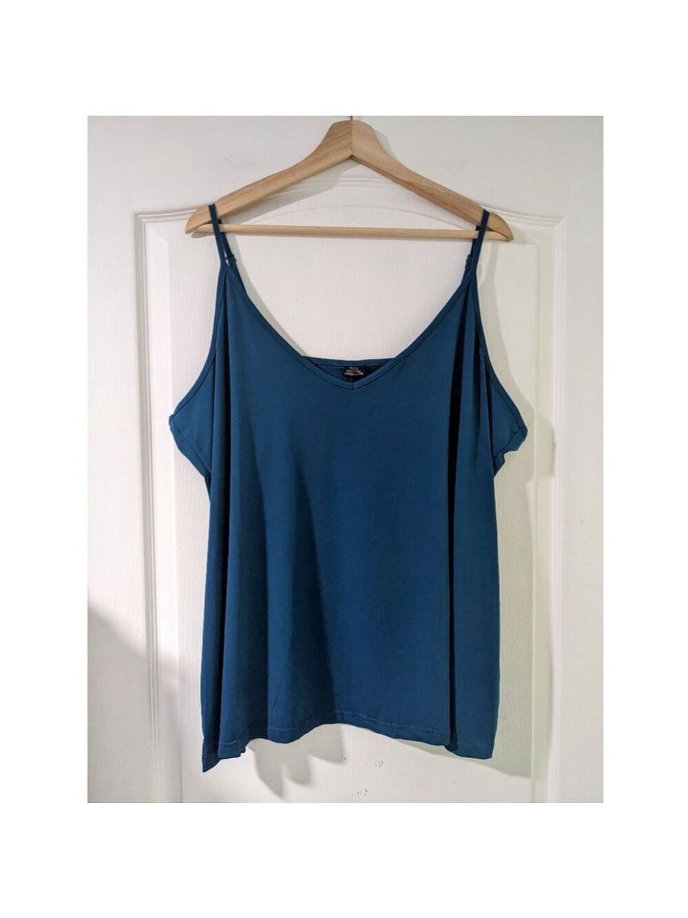 City Chic | Adjustable strap layering camisole in turquoise Blue